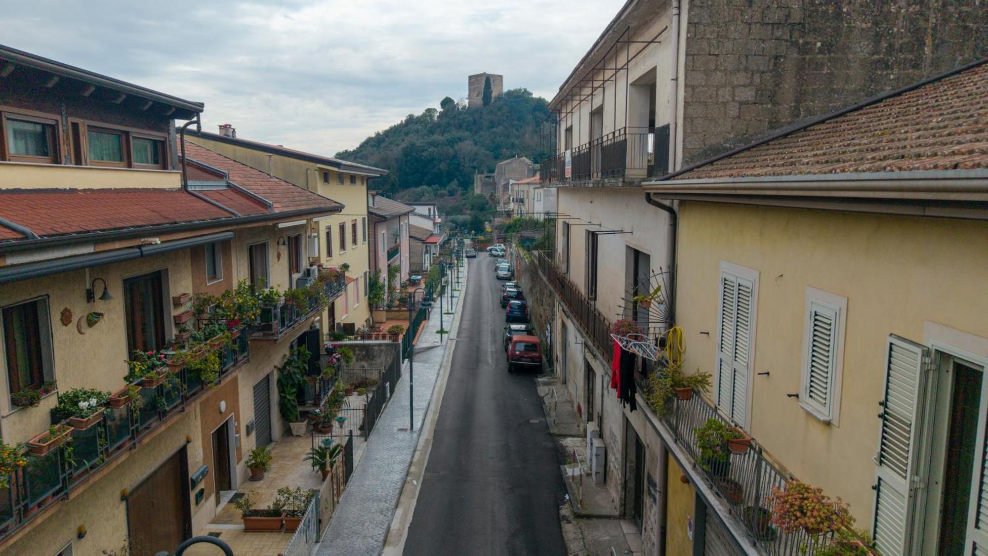 Appartamento Sotto La Torre Caiazzo Esterno foto